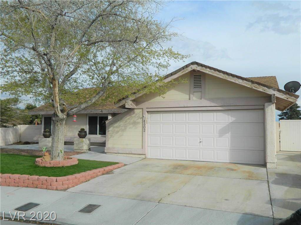 4302 Butterfield - Photo 1