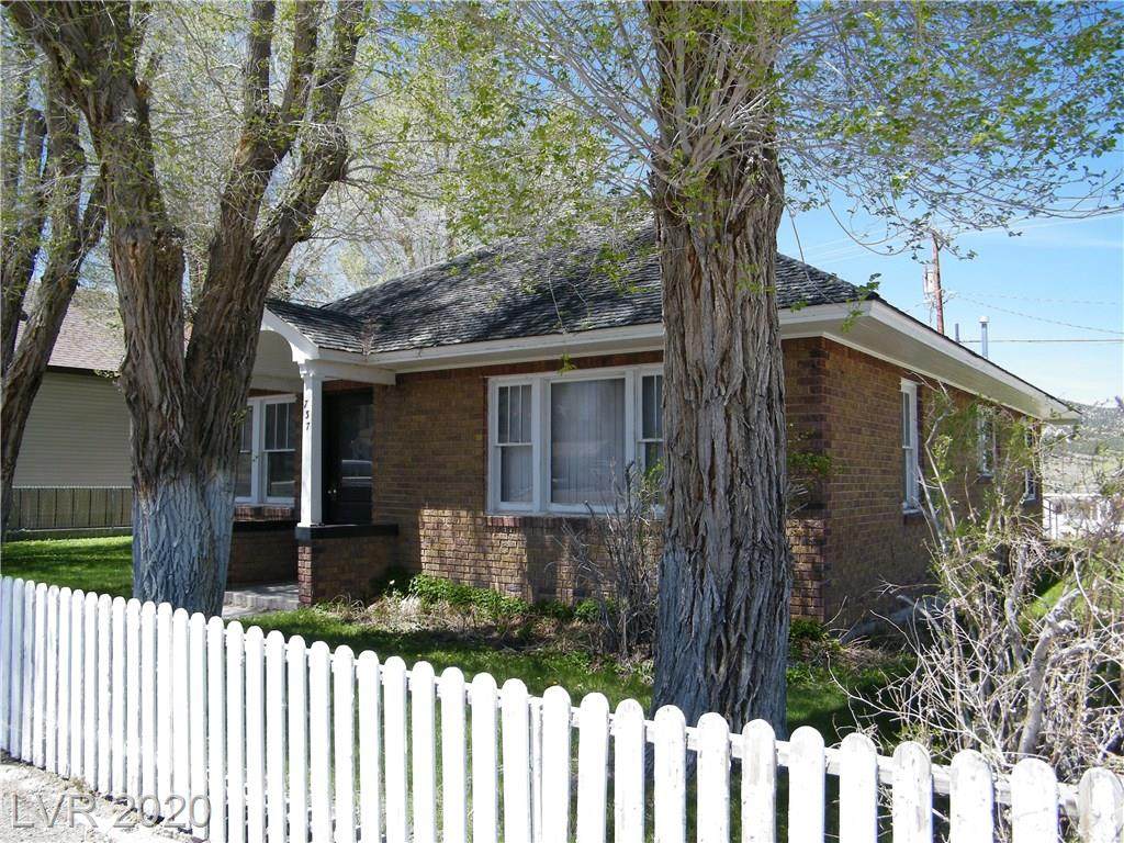 737 Avenue G - Photo 1 737 Avenue G - Photo 1