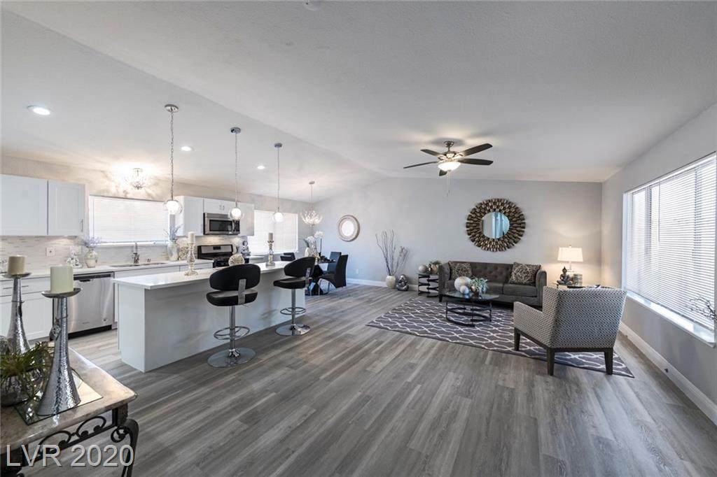 1320 Darlene - Photo 1