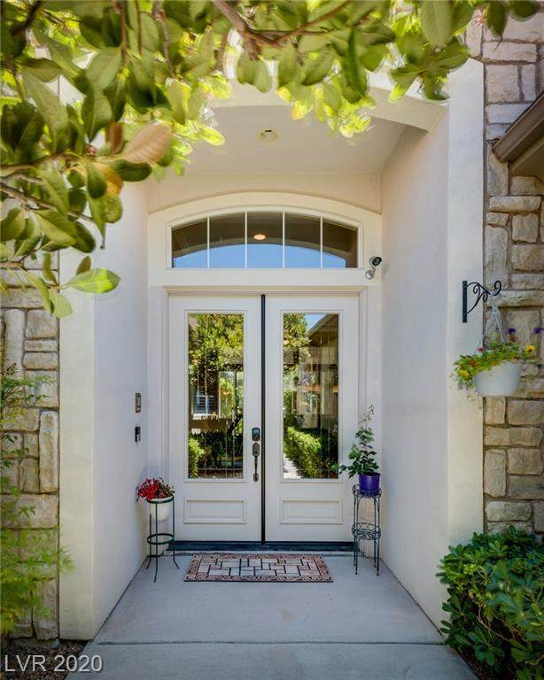 912 Granger Farm Way - Photo 1