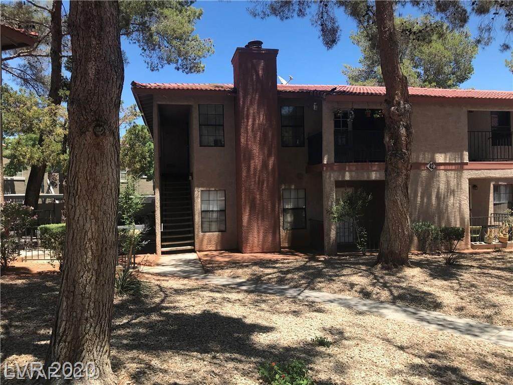 5576 Rochelle Avenue - Photo 1
