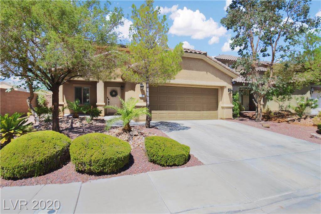 92 Newmiller Street - Photo 1