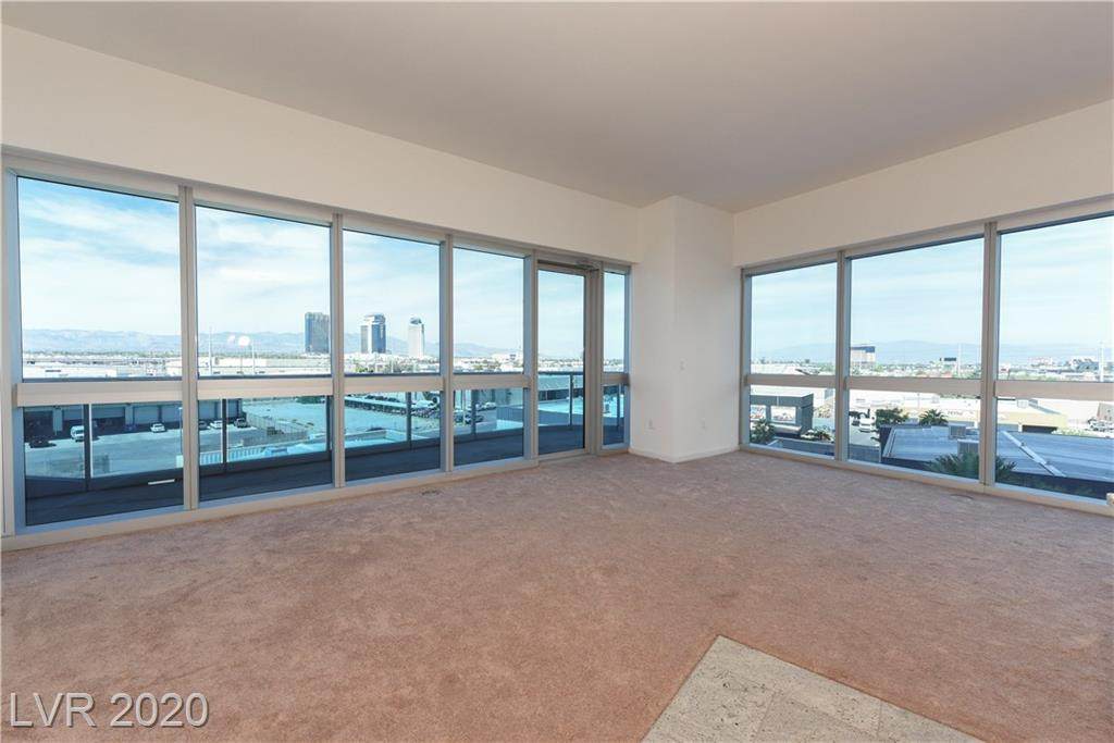 4471 Dean Martin Drive - Photo 1
