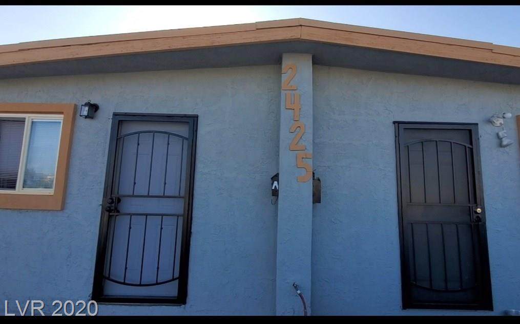 2425 Belmont Street - Photo 1