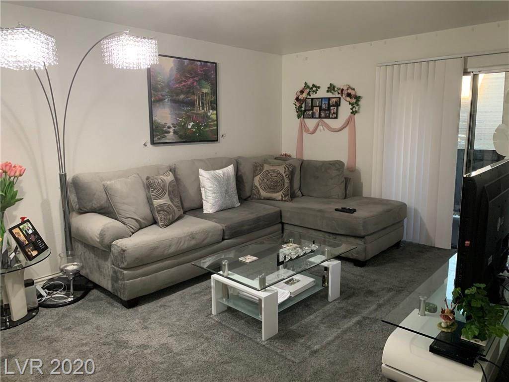 4450 Sandy River Drive - Photo 1