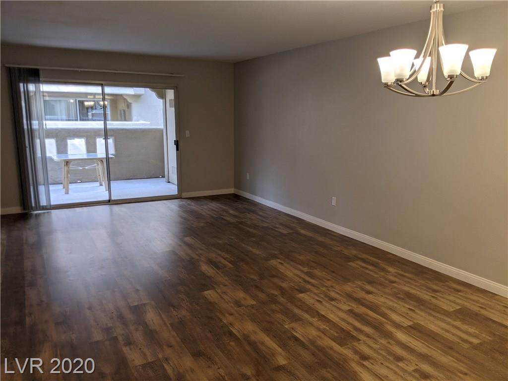 1909 Mountain Hills Court - Photo 1