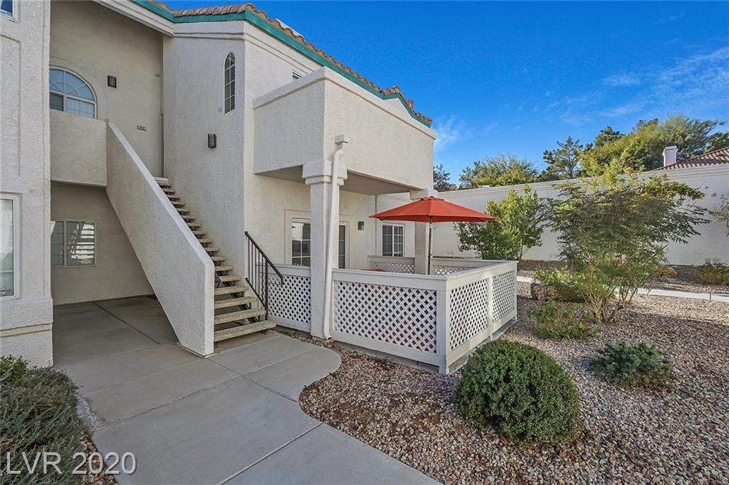 364 Seine Way - Photo 1