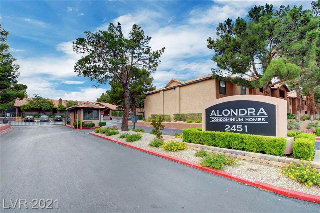 2451 Rainbow Boulevard - Photo 1