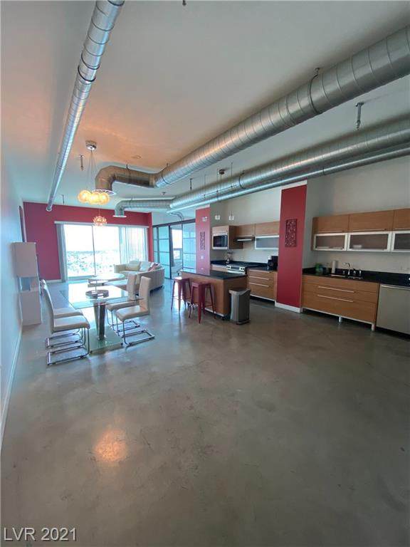 200 Hoover Avenue - Photo 1