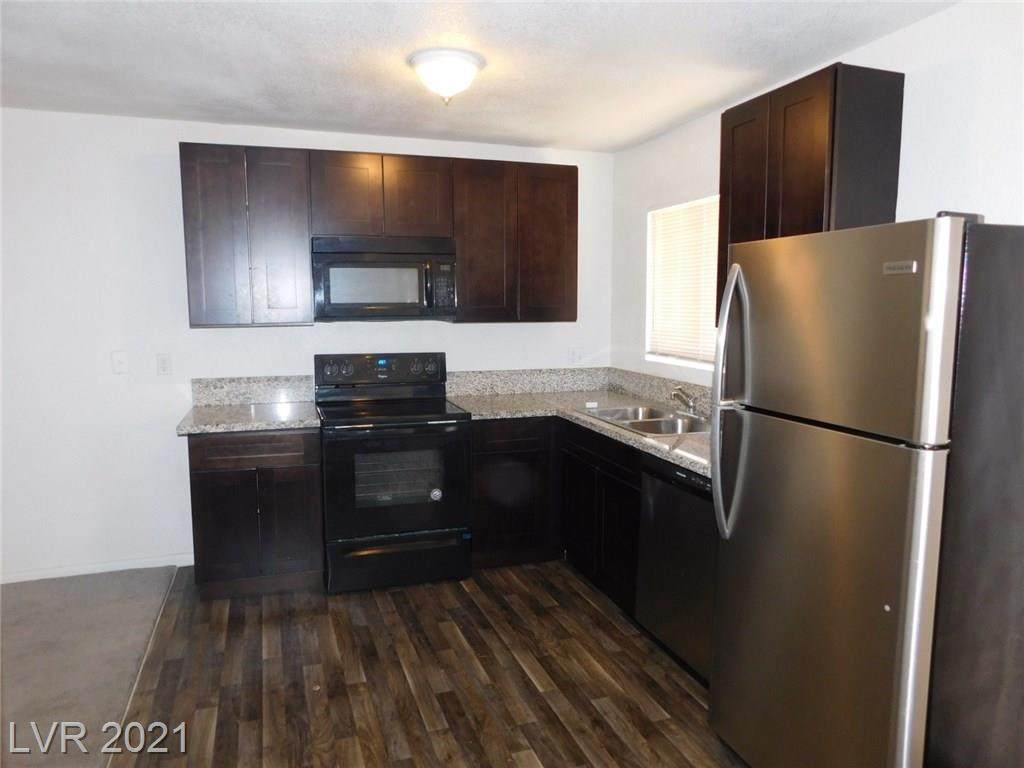 5237 Greene Lane - Photo 1