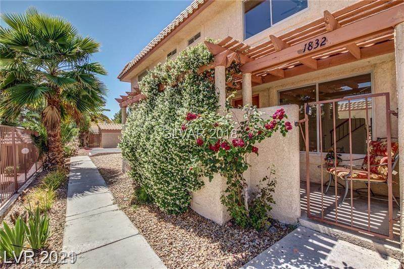 1832 Mimosa Court - Photo 1