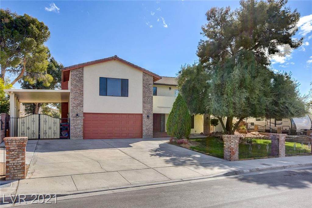 1549 Sandra Drive - Photo 1