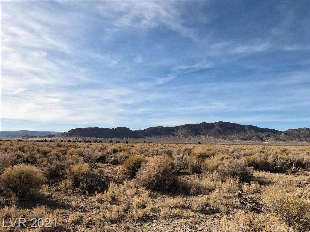 No Name Off White River Road - Photo 1