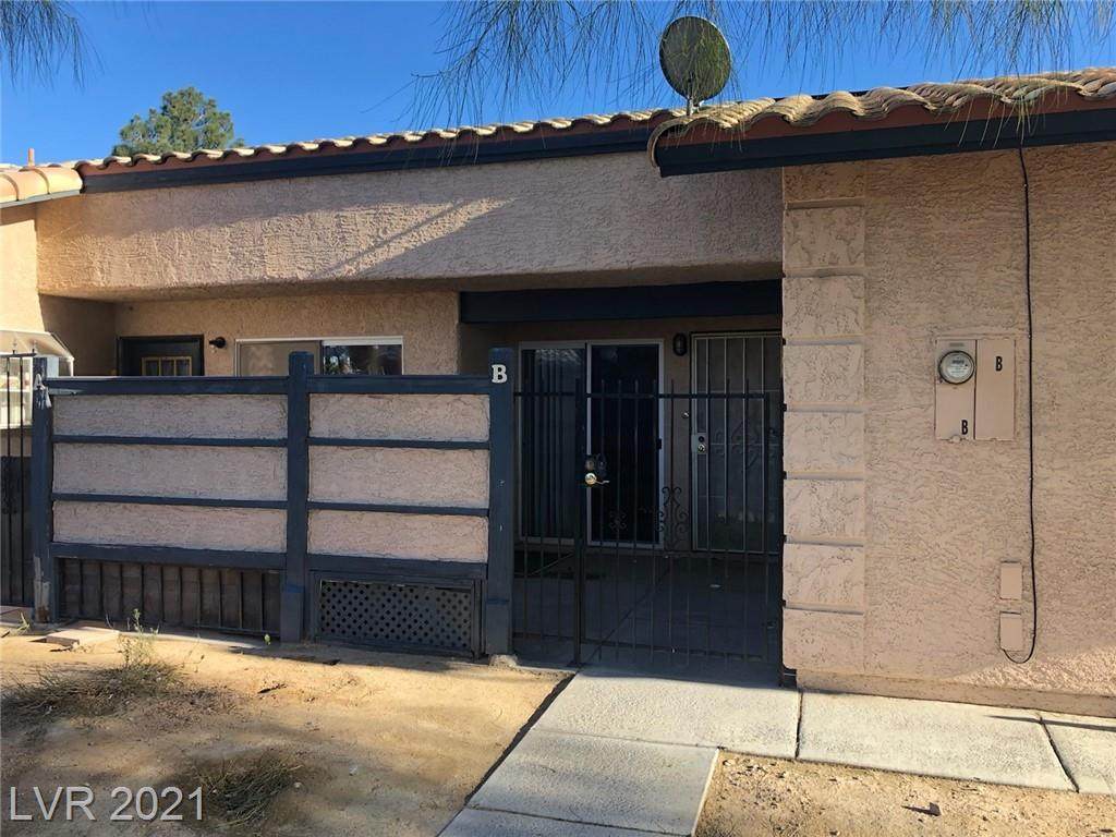 281 Lamb Boulevard - Photo 1