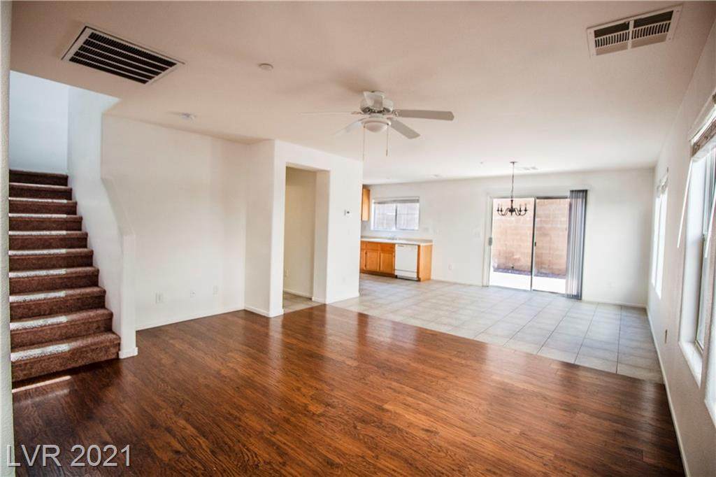 665 Monument Point Street - Photo 1