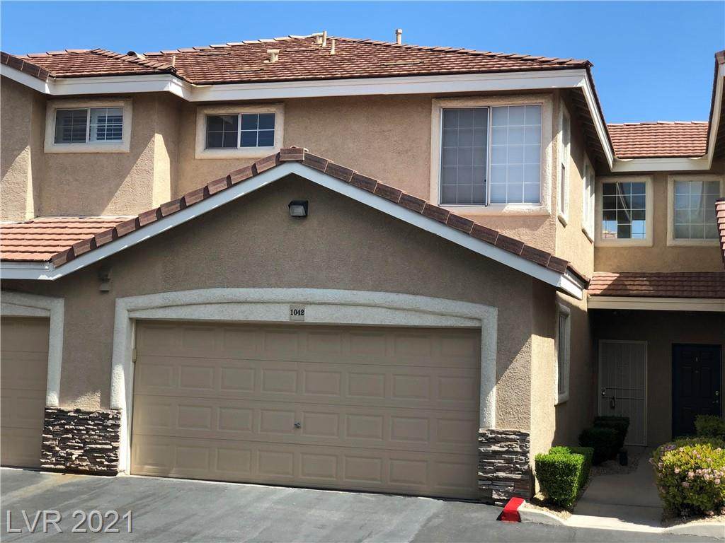 9901 Trailwood Drive - Photo 1