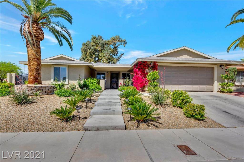 5285 Rambling Road - Photo 1
