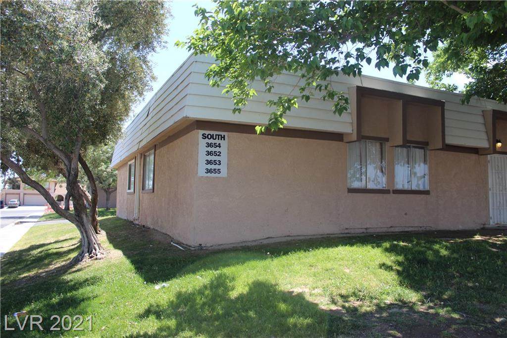 3654 Villa Knolls South Drive - Photo 1