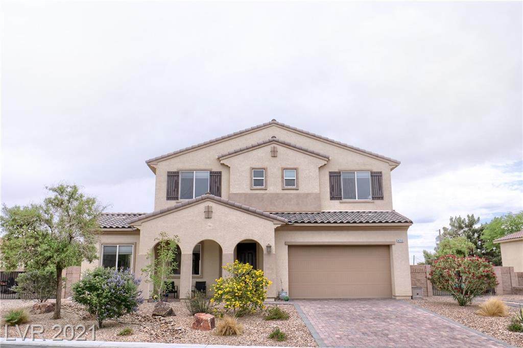 4712 Estate Ranch Street - Photo 1