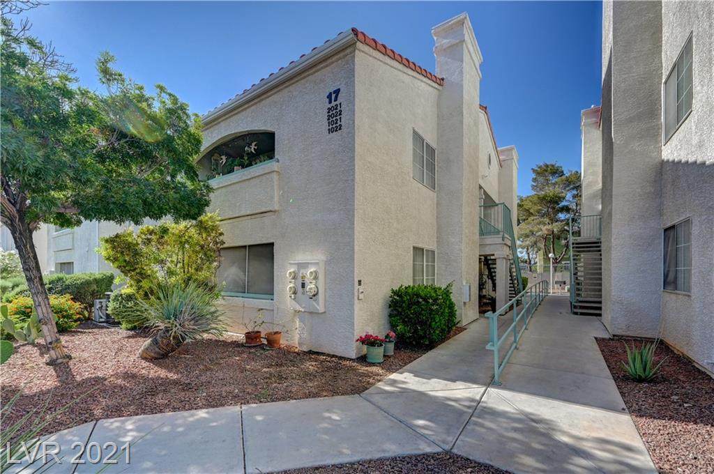 2725 Nellis Boulevard - Photo 1