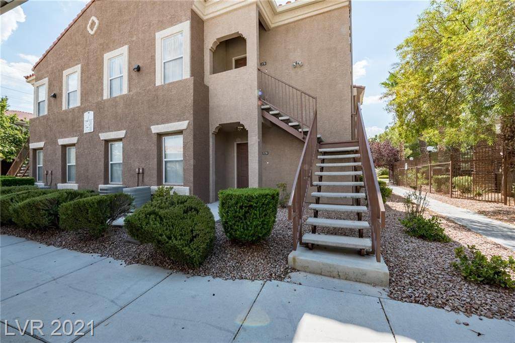 10245 Maryland Parkway - Photo 1