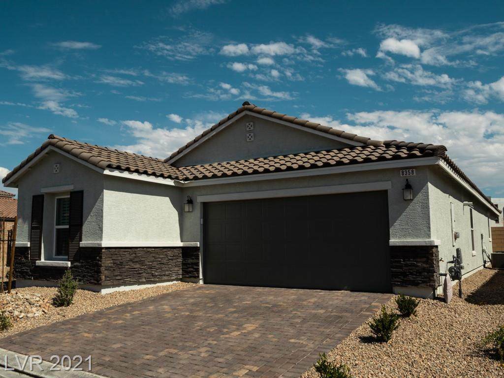 8358 Vinamala Avenue - Photo 1