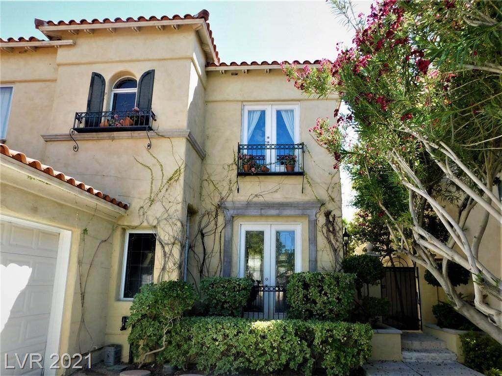 9053 Opus Drive - Photo 1