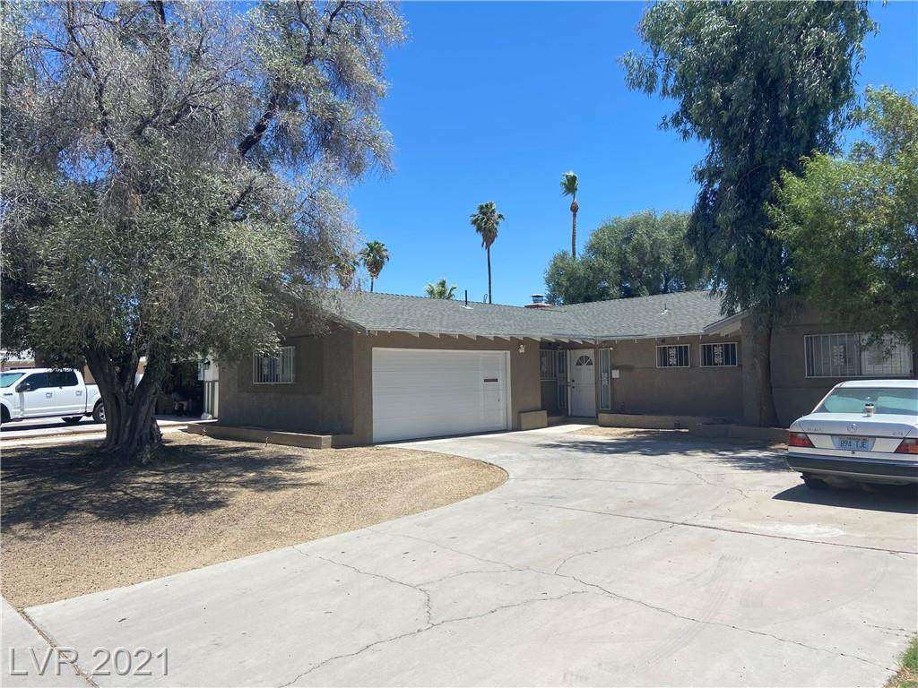 1305 Hillside Place - Photo 1