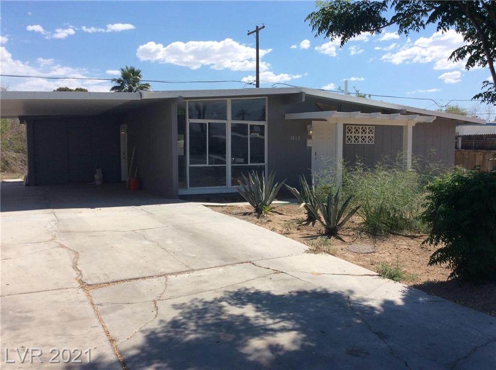 3217 Reynolds Avenue - Photo 1