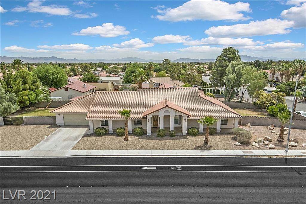 8350 Fisher Avenue - Photo 1