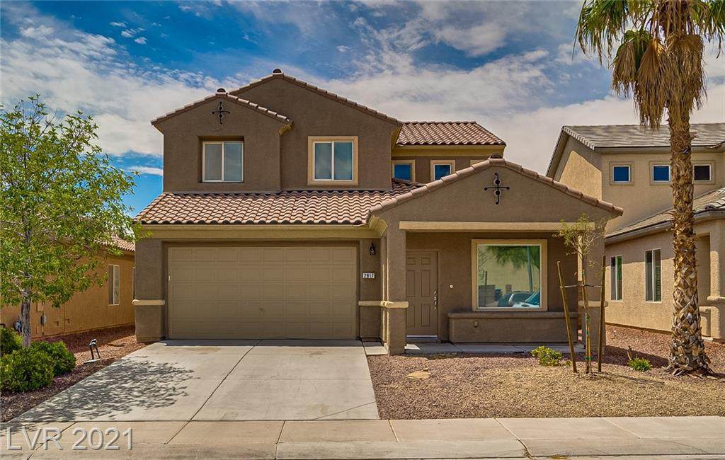 2917 Dowitcher Avenue - Photo 1