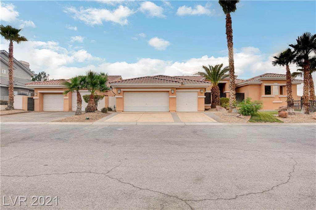 5485 Sierra Brook Court - Photo 1