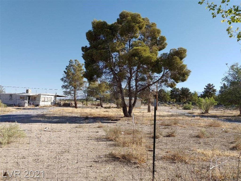 2710 Thousandaire Boulevard - Photo 1