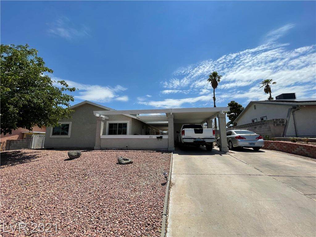 611 Greenway Road - Photo 1
