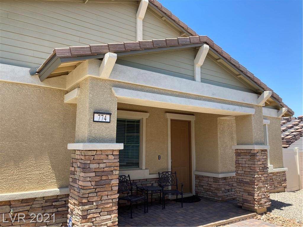 774 Iris Desert Street - Photo 1