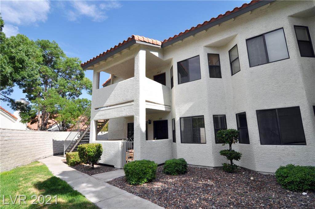 2720 Beaver Creek Court - Photo 1