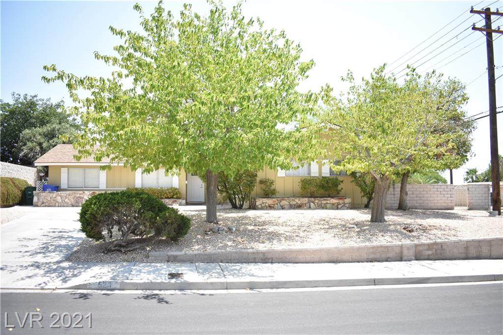 523 Northridge Drive - Photo 1