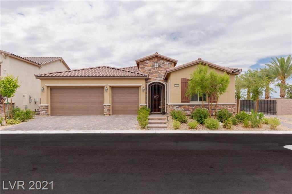10108 Mountain Foothills Avenue - Photo 1