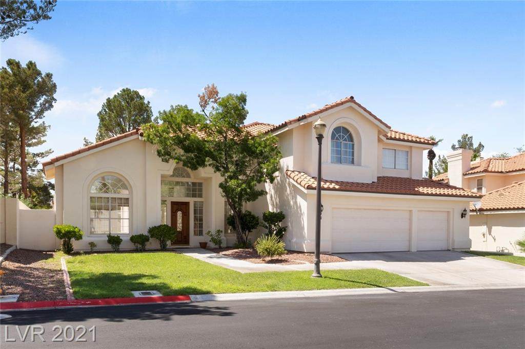 8328 Spinnaker Cove Drive - Photo 1