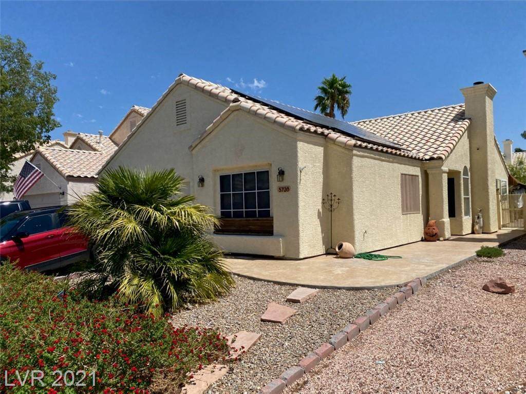 5720 Pebble Rock Drive - Photo 1