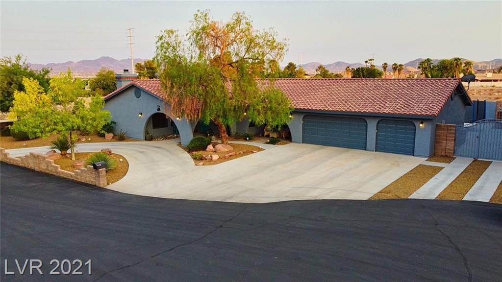 9385 Mohawk Street - Photo 1