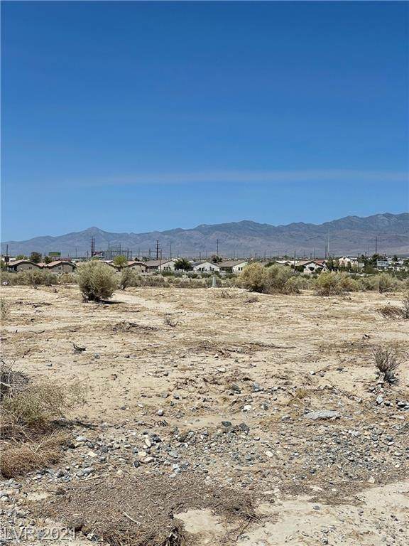 1401 Elko Street - Photo 1