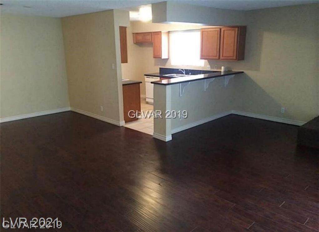 5321 Lytton Avenue - Photo 1