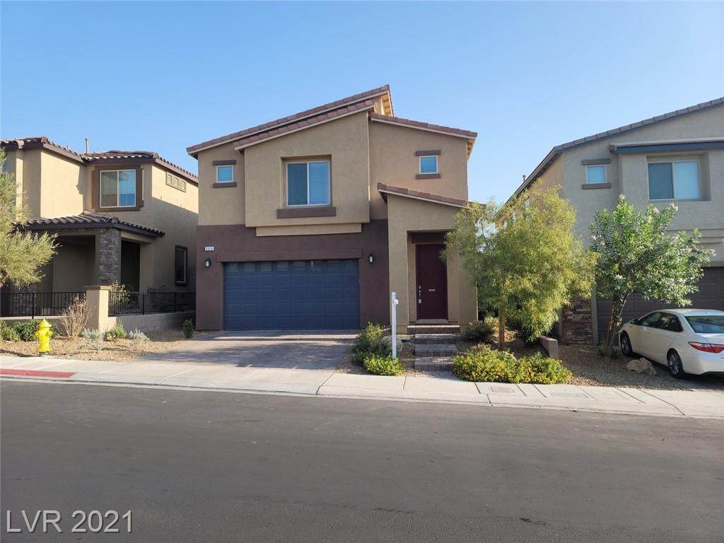 2919 Tremont Avenue - Photo 1
