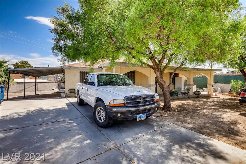 124 Pico Way - Photo 1