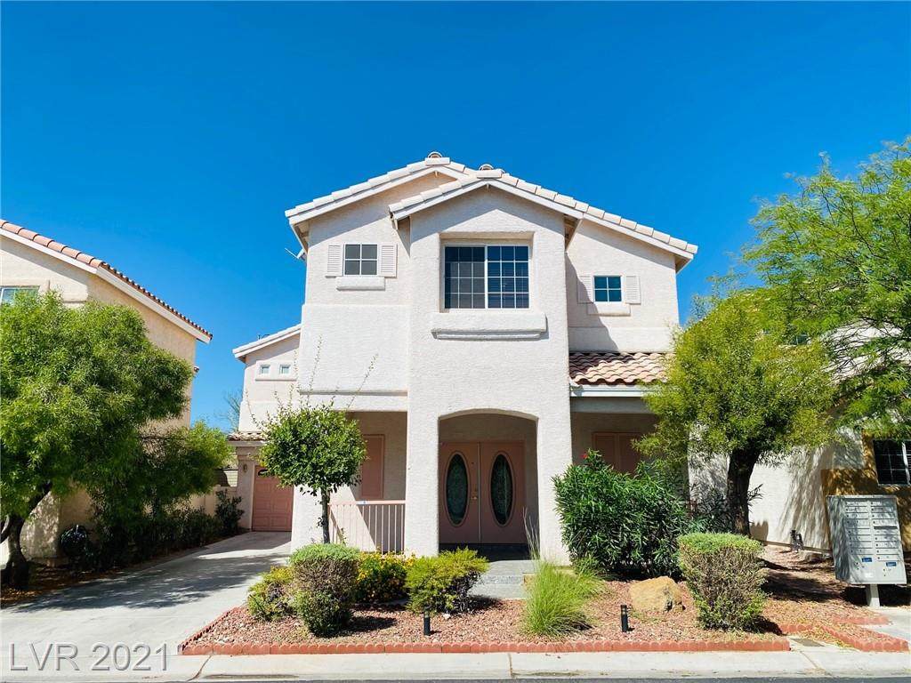 9375 Pinewood Ridge Street - Photo 1