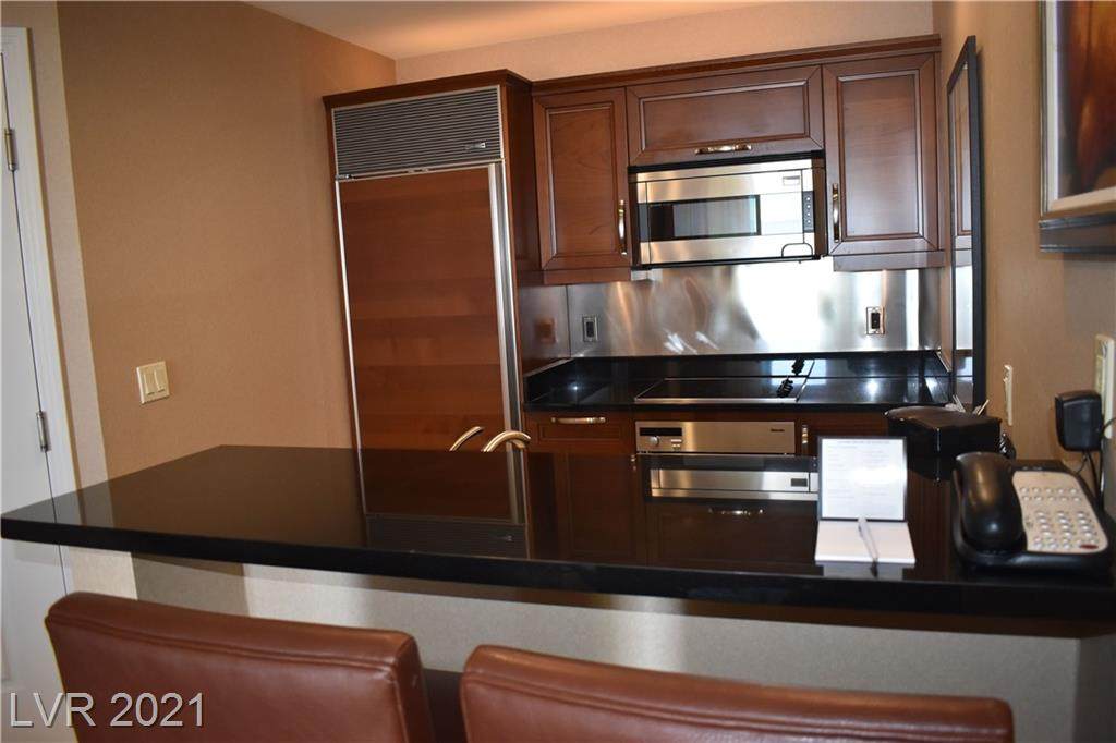135 Harmon Avenue - Photo 1
