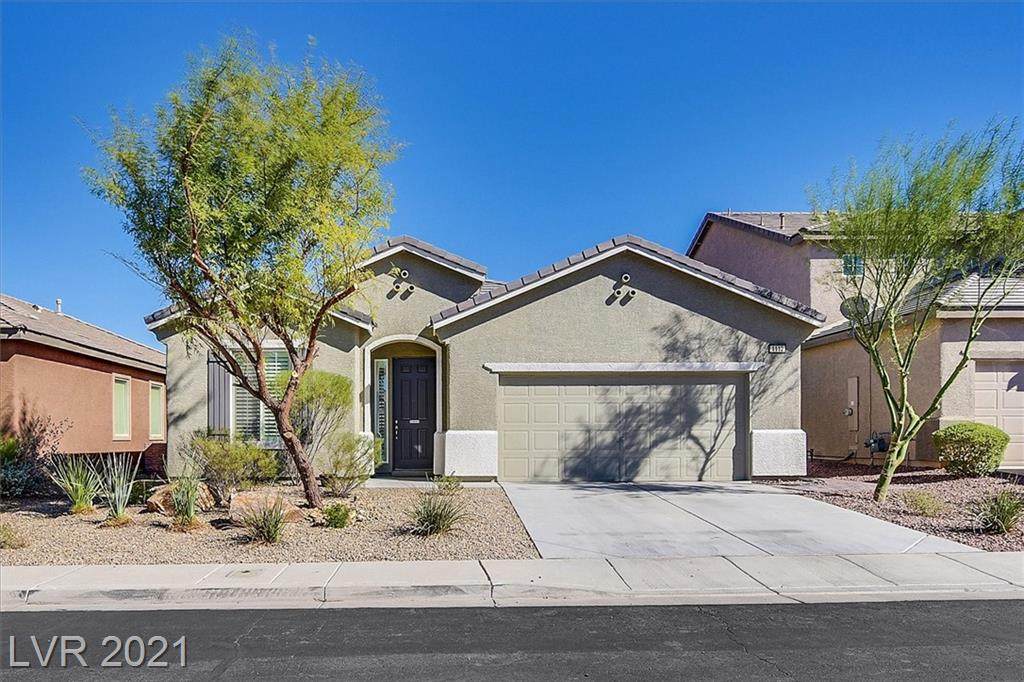 1112 Buckhorn Cove Street - Photo 1