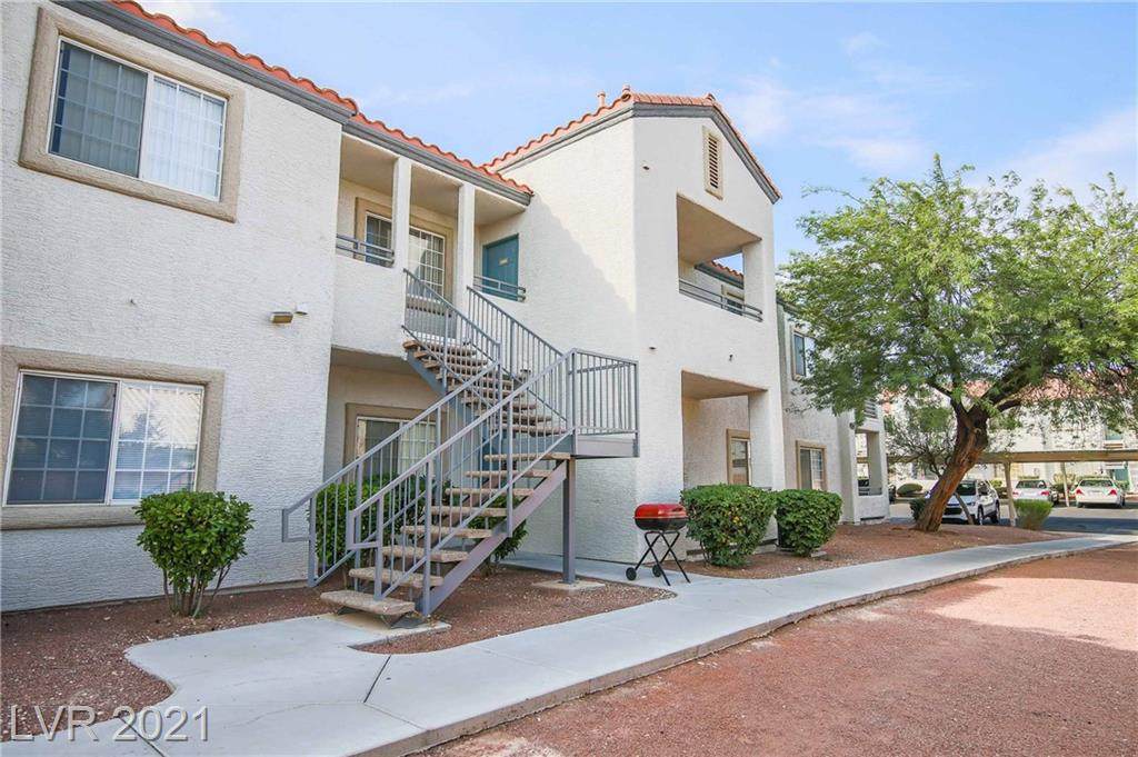 3318 Decatur Boulevard - Photo 1