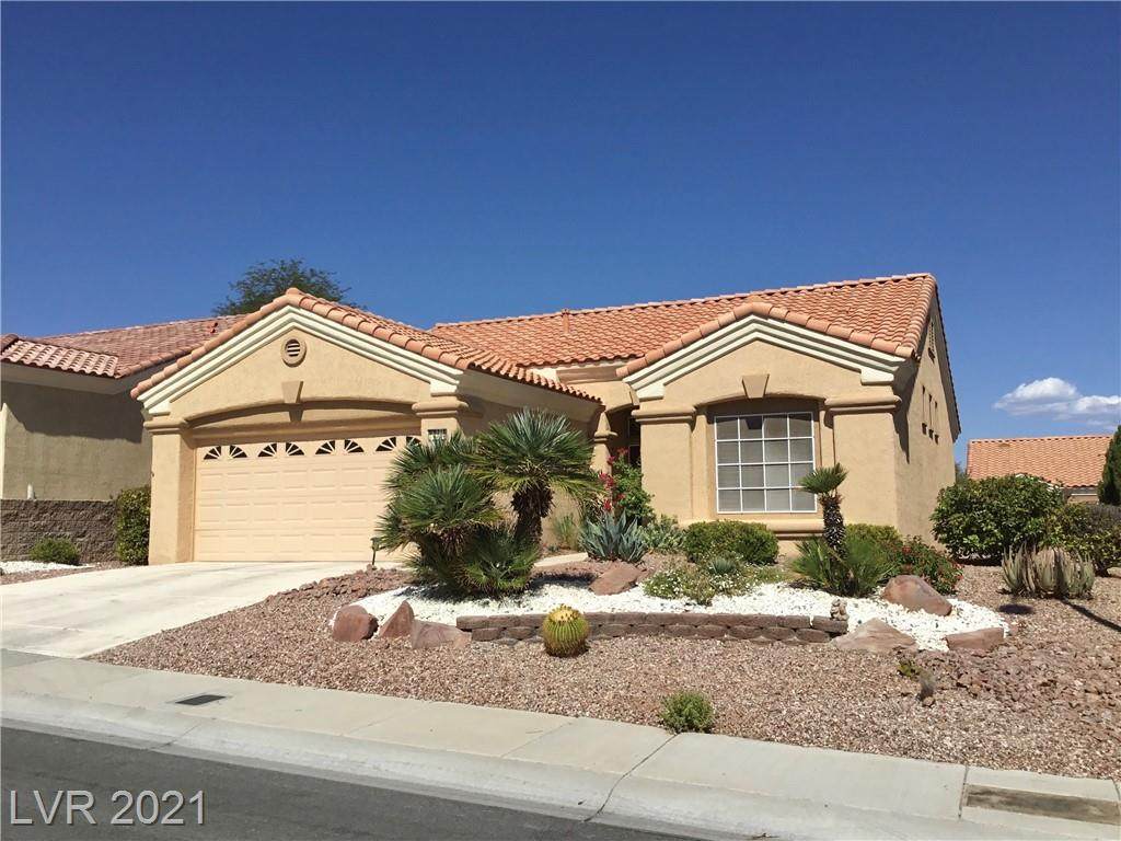 10304 Sawmill Avenue - Photo 1